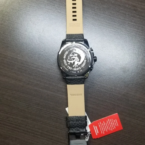 Diesel Mega Chief DZ4323 Watch - Picture 8 of 14